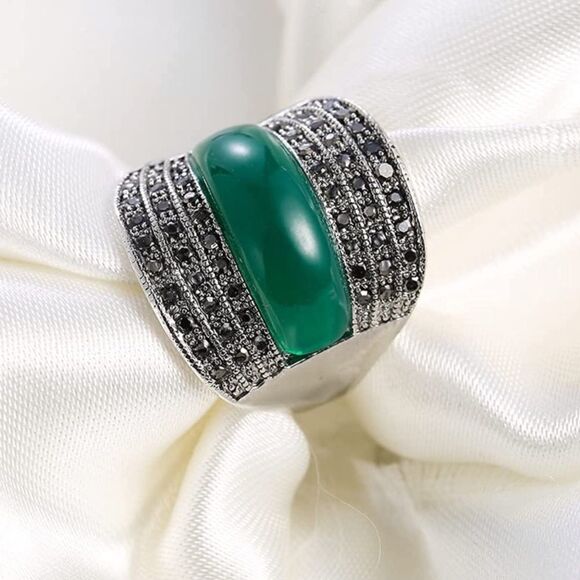 Retro Marcasite Resin Wide Band Ring - Picture 1 of 16